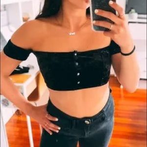 Urban outfitters crop top black velvet new without tags